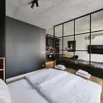 Silesia 아파트호텔 4*