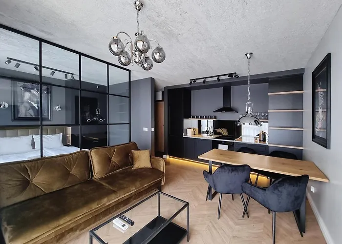 Silesia Ξενοδοχείο με διαμερίσματα 4*