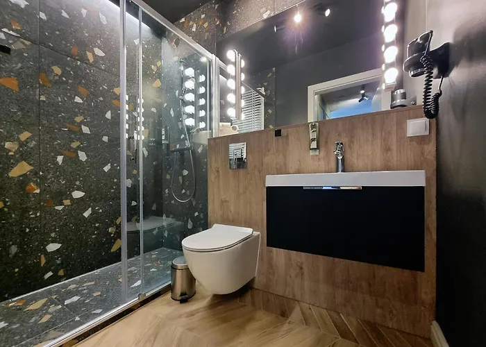 Silesia Aparthotel 4*